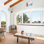 Bienvenidos Holiday home Son Bou
