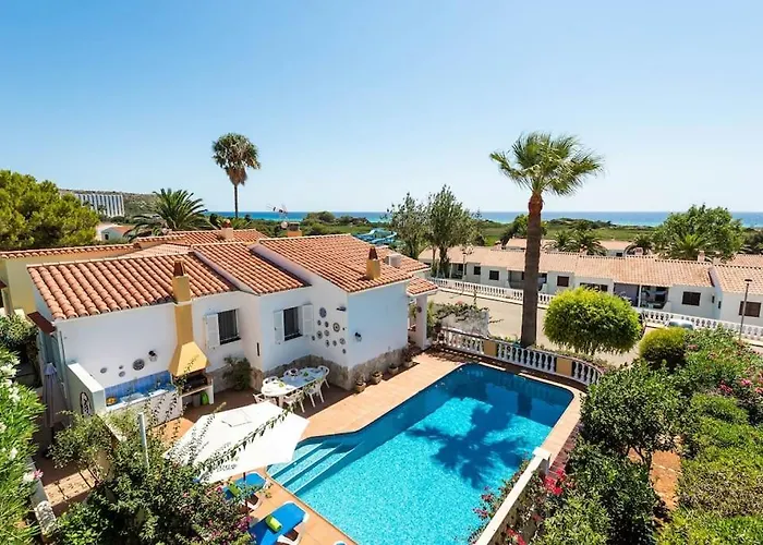 Bienvenidos Holiday home Son Bou